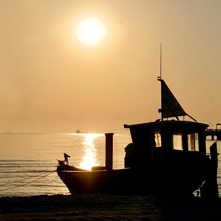 Haus Kastell - 113 * Heringsdorf