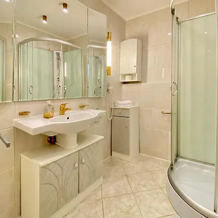 Haus Kastell - 113 Heringsdorf